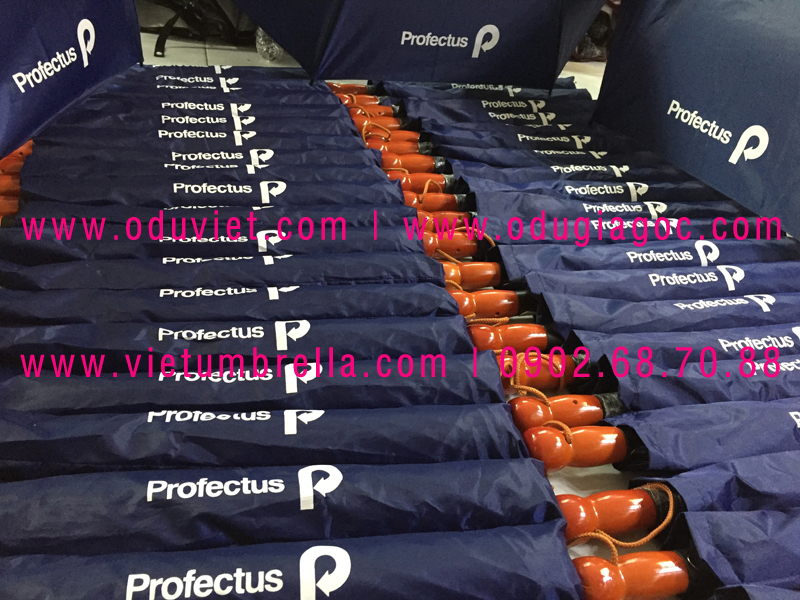 xưởng sản xuất ô dù cầm tay in logo quảng cáo